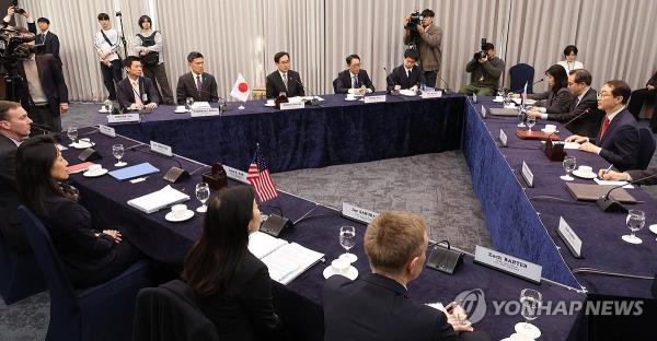 The top nuclear envoys of South Korea, the United States and Japan hold talks at Seoul's foreign ministry on Jan. 18, 2024. (Pool photo) (Yonhap)