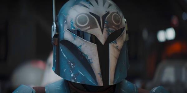 Bo-Katan Kryze flying her ship in The Mandalorian season 3, episode 3